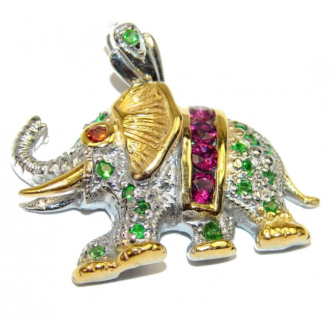 Elephant authentic Garnet .925 Sterling Silver handmade Pendant Brooch