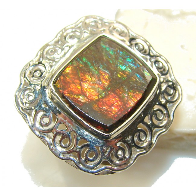 Beautiful Ammolite Sterling Silver ring s. 10 1/2