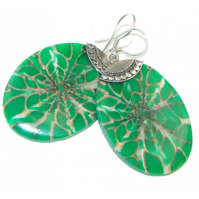 Simple Design! Green Shell Sterling Silver earrings