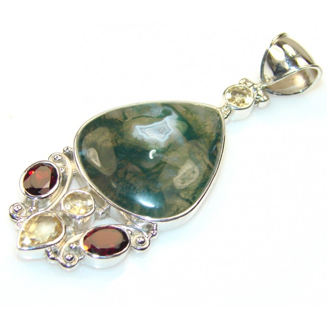 Excellent Moss Agate Sterling Silver Pendant