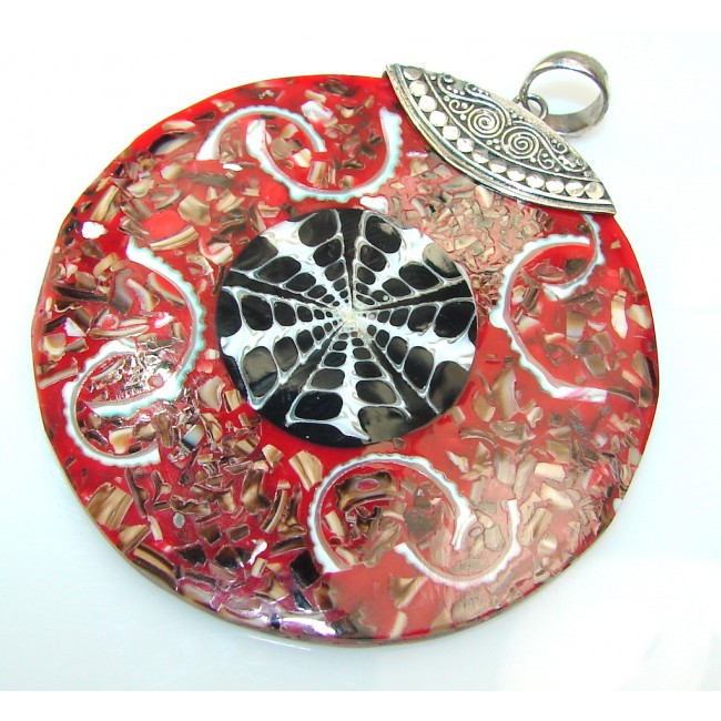 So In LOve!! Red Ocean Shell Sterling Silver Pendant