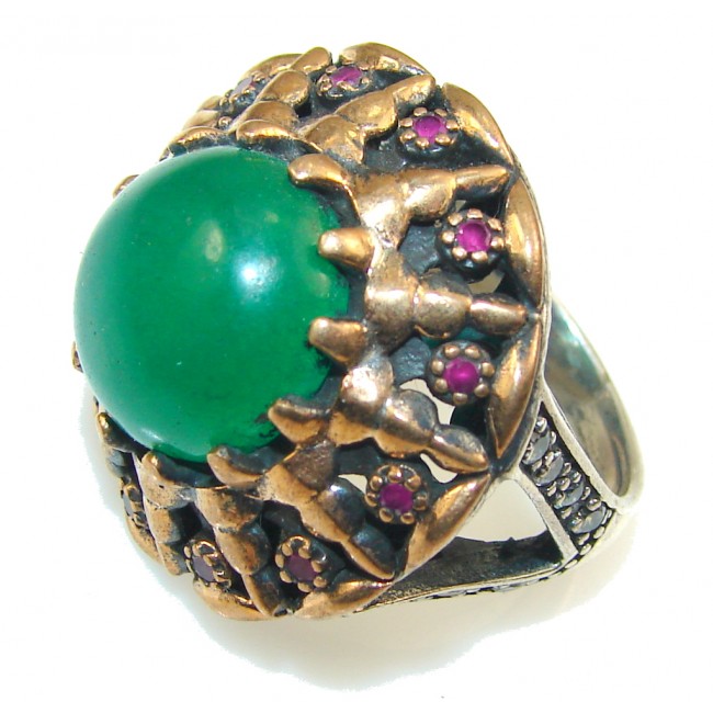 Gorgeous Design!! Green Emerald Sterling Silver Ring s. 7 1/2