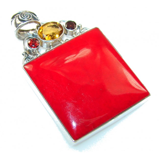 Lovely Color Of Red Coral Sterling Silver pendant