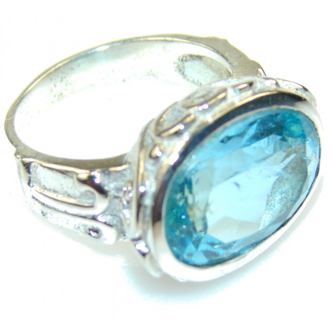 Amazing Light Blue Topaz Sterling Silver Ring s. 8