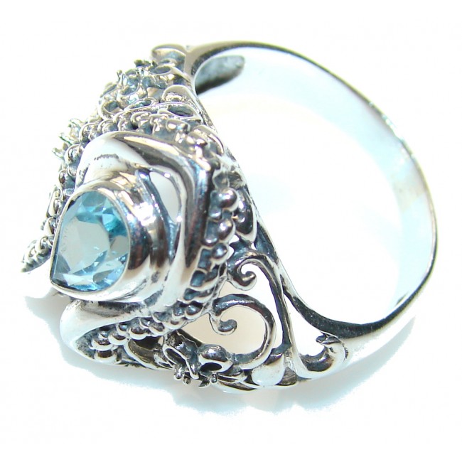 Amazing Blue Swiss Topaz Sterling Silver ring s. 10 1/2