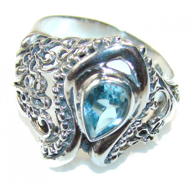 Amazing Blue Swiss Topaz Sterling Silver ring s. 10 1/2