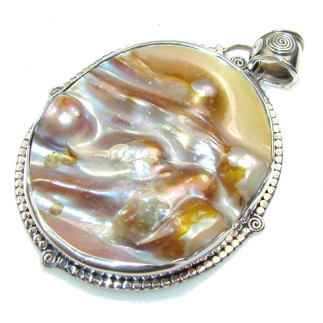 Stylish Mother Of Pearl Sterling Silver Pendant
