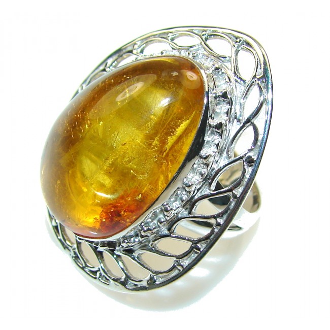 Beautiful Brown Amber Sterling Silver Ring s. 11