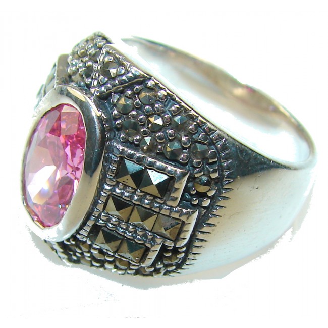 Queen!! Light Pink Topaz Sterling Silver ring; size 8