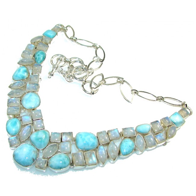 Gorgeous Design! Blue Larimar Sterling Silver necklace