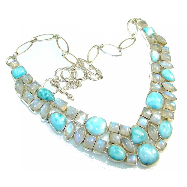 Gorgeous Design! Blue Larimar Sterling Silver necklace