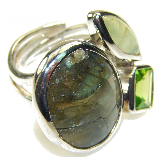 Green Love Labradorite Sterling Silver ring s. 8 - Adjustable