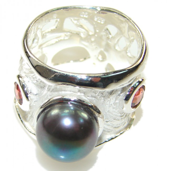 Gorgeous Italy Made Fresh Water Pearl Sterling Silver ring; 6 1/2