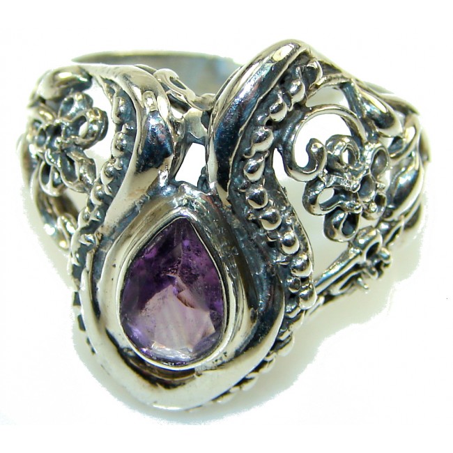 Stylish Purple Amethyst Sterling Silver ring s. 10 1/2