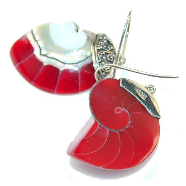 Ocean Style!! Red Shell Sterling Silver earrings
