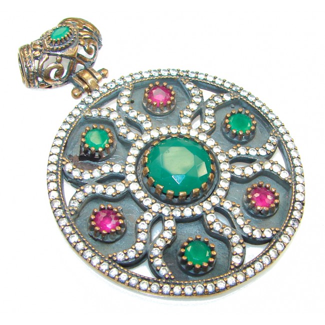 Victorian Style!! Green Emerald Sterling Silver Pendant