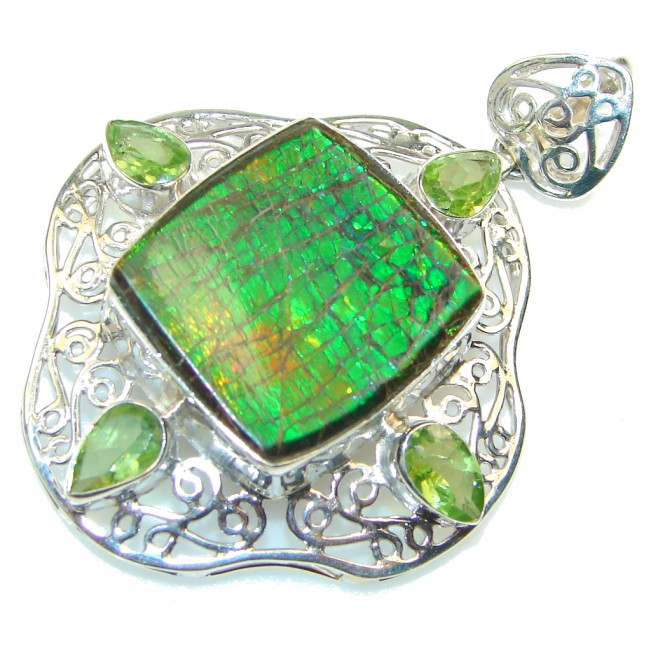 Beautiful! Natural Green Ammolite Sterling Silver Pendant