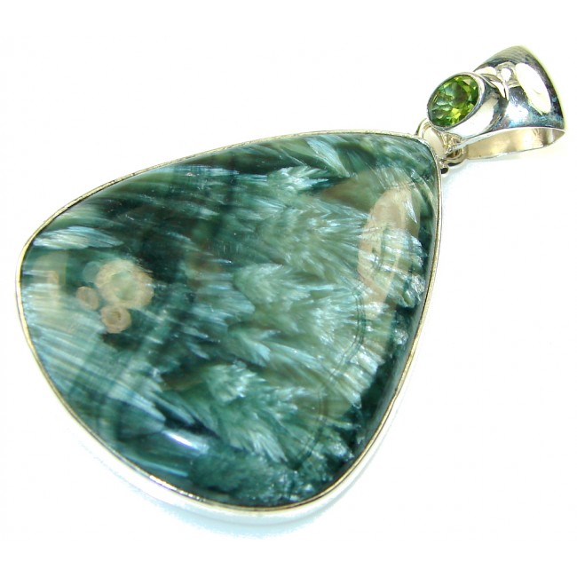 Secret!! Green Russian Seraphinite Sterling Silver Pendant
