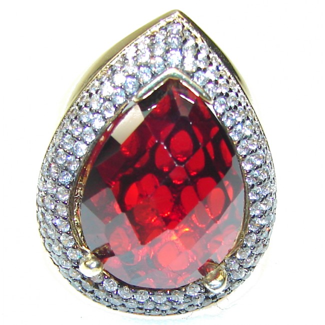 Gentle Design! Red Vine Garnet Gold Plated Sterling Silver Ring s. 6 1/4