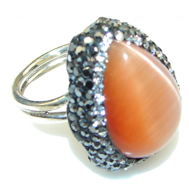Gorgeous!! Cat's Eye Sterling Silver Ring s. 6 1/4