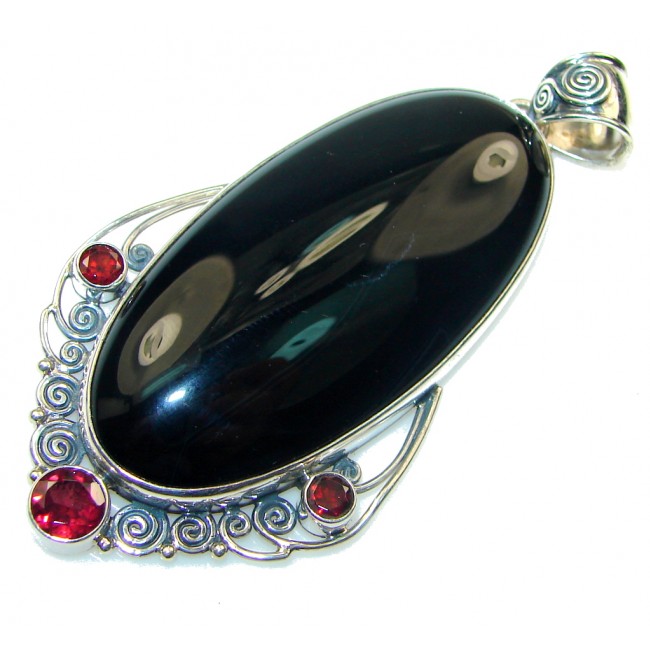 Path Of Life!! Black Onyx Sterling Silver Pendant