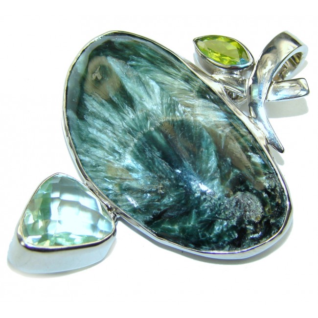 Green Secret! Green Seraphinite & Peridot & Green Amethyst Sterling Silver Pendant