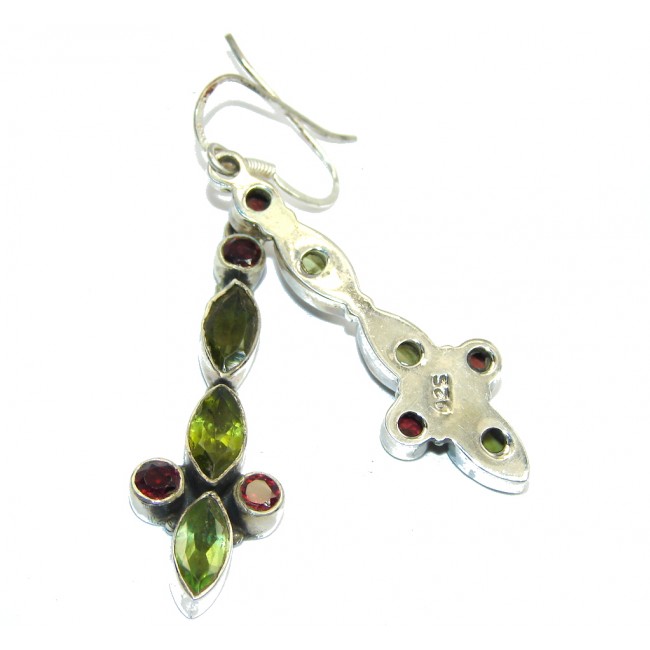 Excellent faceted Peridot Sterling Silver Earrings
