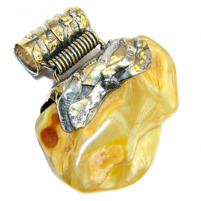 Large! Classic Beauty AAA Baltic Polish Amber, Gold Plated Sterling Silver Pendant