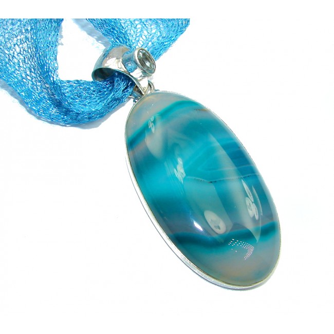 Amazing Beauty Blue Agate Sterling Silver necklace
