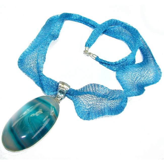 Amazing Beauty Blue Agate Sterling Silver necklace