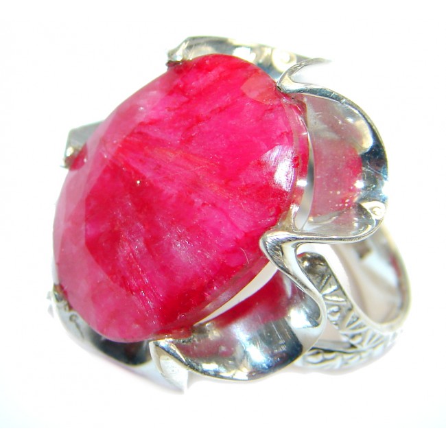 Kashmire Ruby Sterling Silver ring; s. 6 1/2