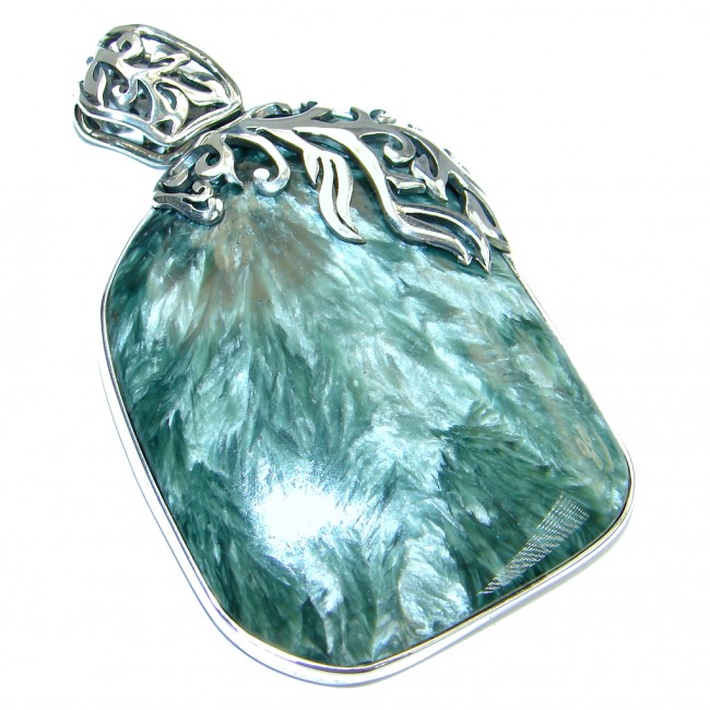 Precious AAA quality Green Seraphinite Sterling Silver handmade Pendant