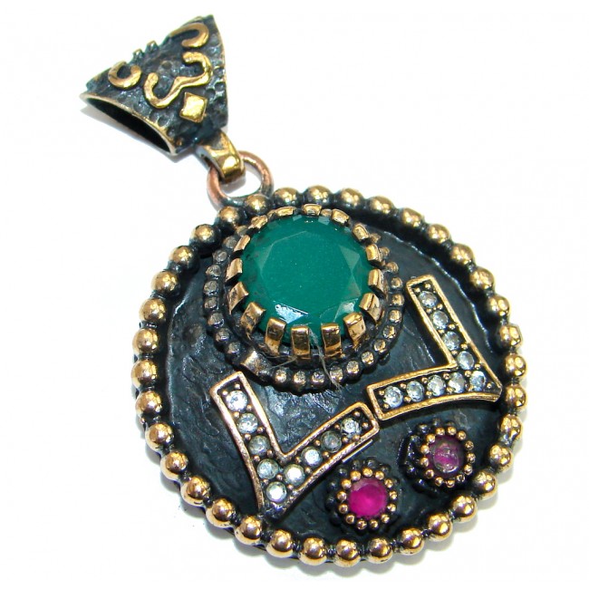 Vintage Style created Emerald .925 Sterling Silver handmade Pendant