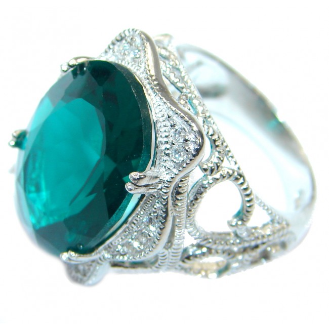 created Emerald & White .925 Sterling Silver Cocktail ring; s. 6