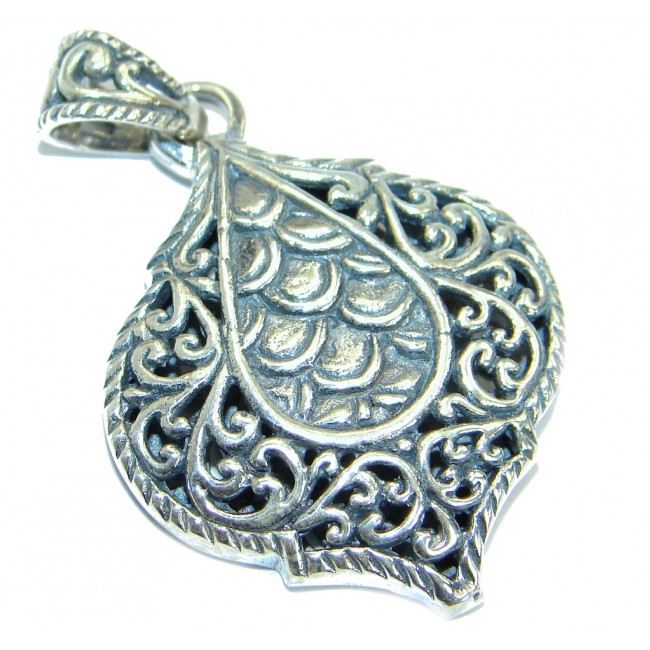 Bali Style .925 Sterling Silver handmade Pendant