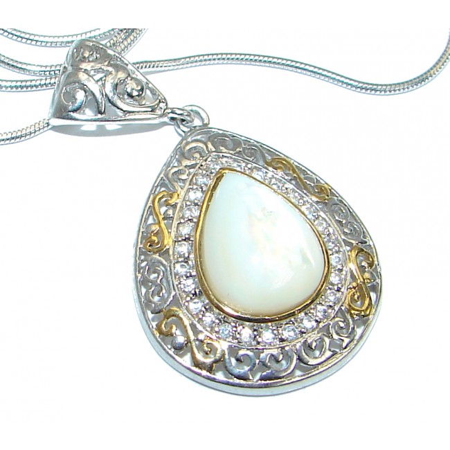 Classic Beauty Blister Pearl .925 Sterling Silver necklace