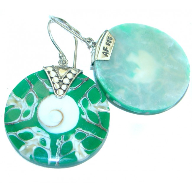 Simple Beauty Green Shell .925 Sterling Silver handmade earrings