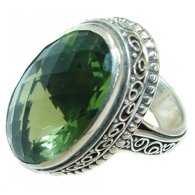 Rich design Intense green Quartz .925 Sterling Silver handmade Ring s. 7