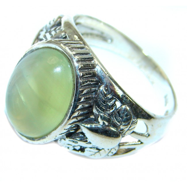 Supernova Moss Prehnite .925 Sterling Silver handcrafted ring; s. 8