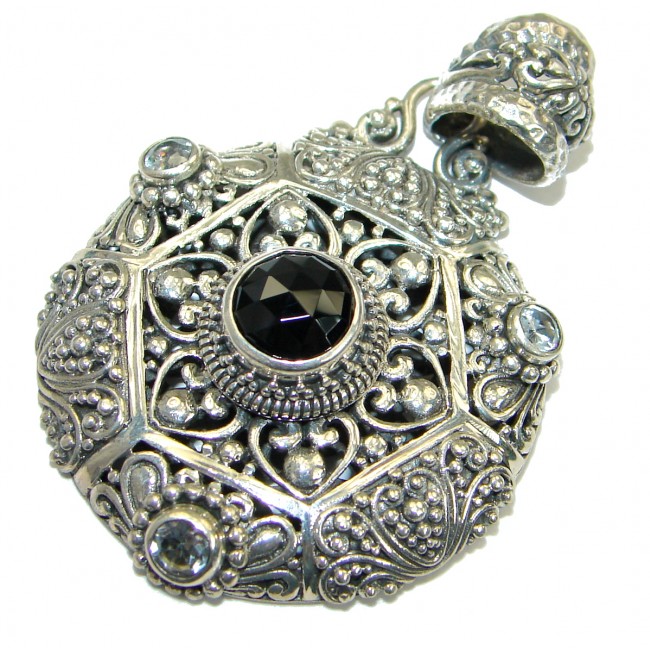 Pure Bali Style Onyx .925 Sterling Silver handmade Pendant