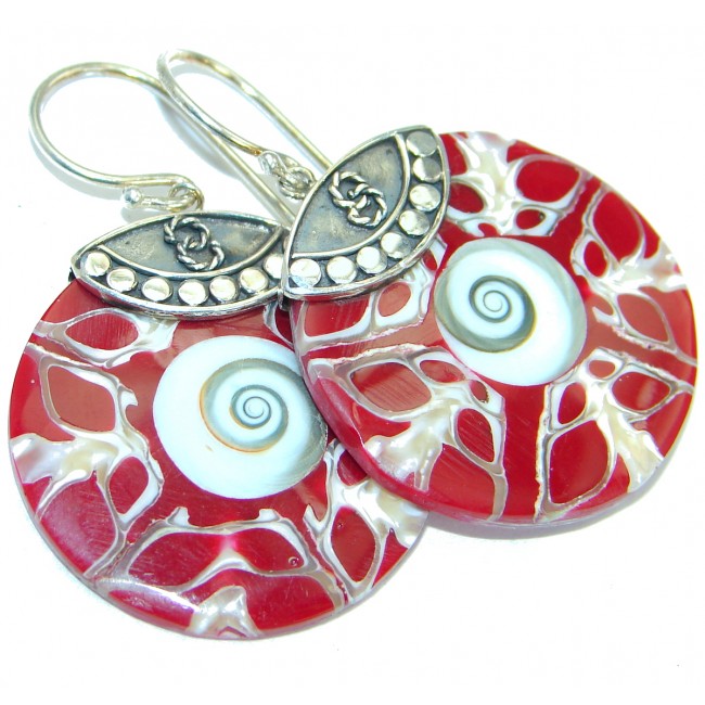 Simple Beauty Red Shell .925 Sterling Silver earrings