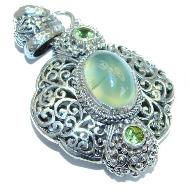 Vintage Design Prehnite .925 Sterling Silver handmade pendant