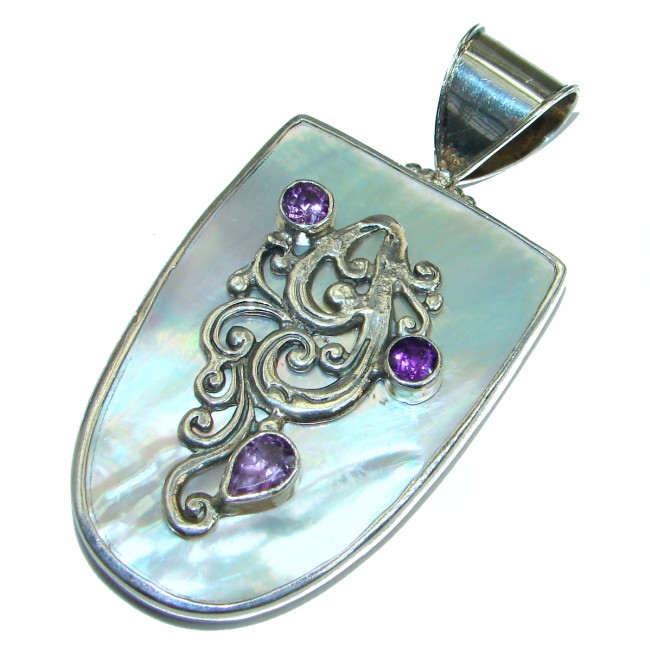 Oriental Design Blister Pearl .925 Sterling Silver handcrafted pendant