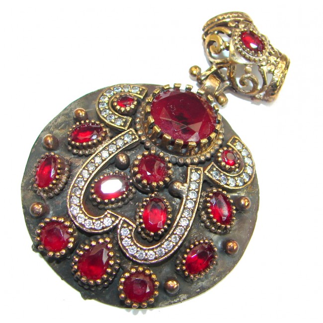Vintage Design created Ruby .925 Sterling Silver handcrafted Pendant