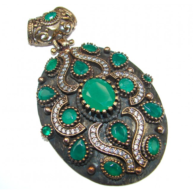 Vintage Style Emerald color Quartz .925 Sterling Silver Pendant
