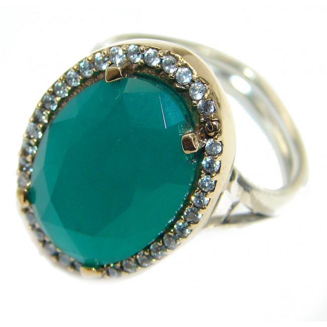 Victorian Style created Emerald & White Topaz Copper over Sterling Silver ring; s. 8 adjustable