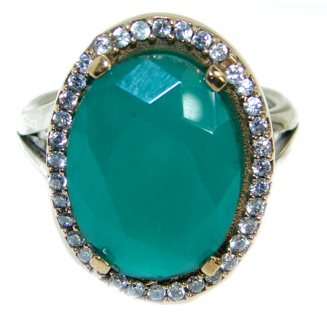 Victorian Style created Emerald & White Topaz Copper over Sterling Silver ring; s. 8 adjustable