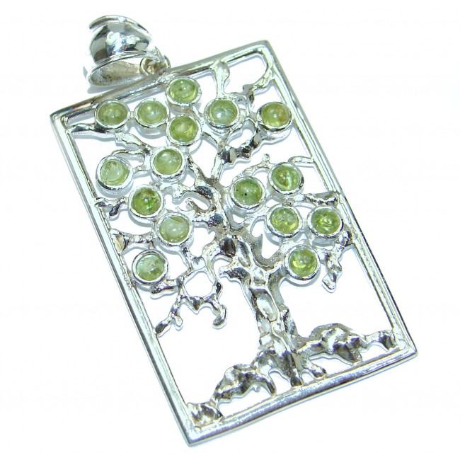 Perfect Family Tree Natural Peridot .925 Sterling Silver handcrafted Pendant