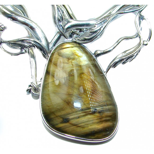 Cascade of Lights Labradorite .925 Sterling Silver entirely handcrafted necklace