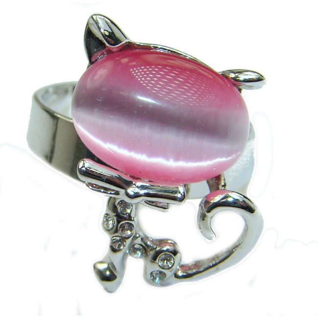 Lovely Cats Eye Sterling Silver Ring s. 6 adjustable